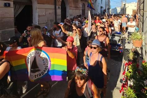 incontro gay siracusa|Gay